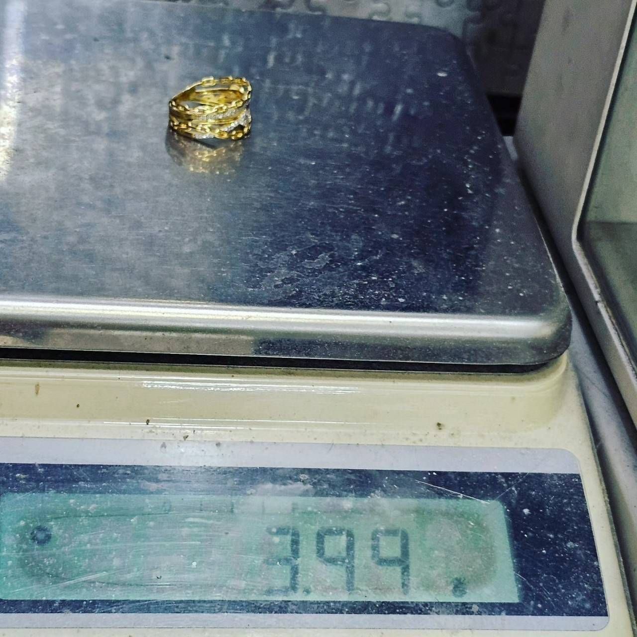 พร้อมส่งและสั่งผลิตแหวนเพชรแท้แบรนด์ดัง แหวนแต่งงาน แหวนหมั้น ใส่เที่ยว ออกงาน แหวนทองคำ 9K เพชรกุหลาบแท้ 0.15 กะรัต 45 เม็ด ราคาถูกมาก ส่งฟรี