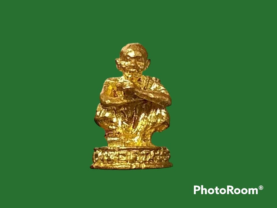 รูปเหมือน หลวงพ่อคูณ ปริสุทฺโธ วัดบ้านไร่ จ.นครราชสีมา