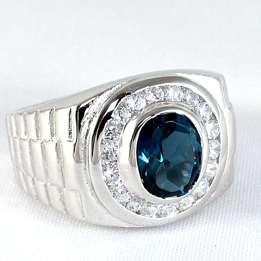 แหวนเงินแท้ราคาถูกชุบทองคำขาว ลอนดอนบลูโทปาซแท้ 2.25 กะรัต เพชรCZ 0.54 กะรัต งานประณีตสวยงาม สั่งผลิตค่ะ