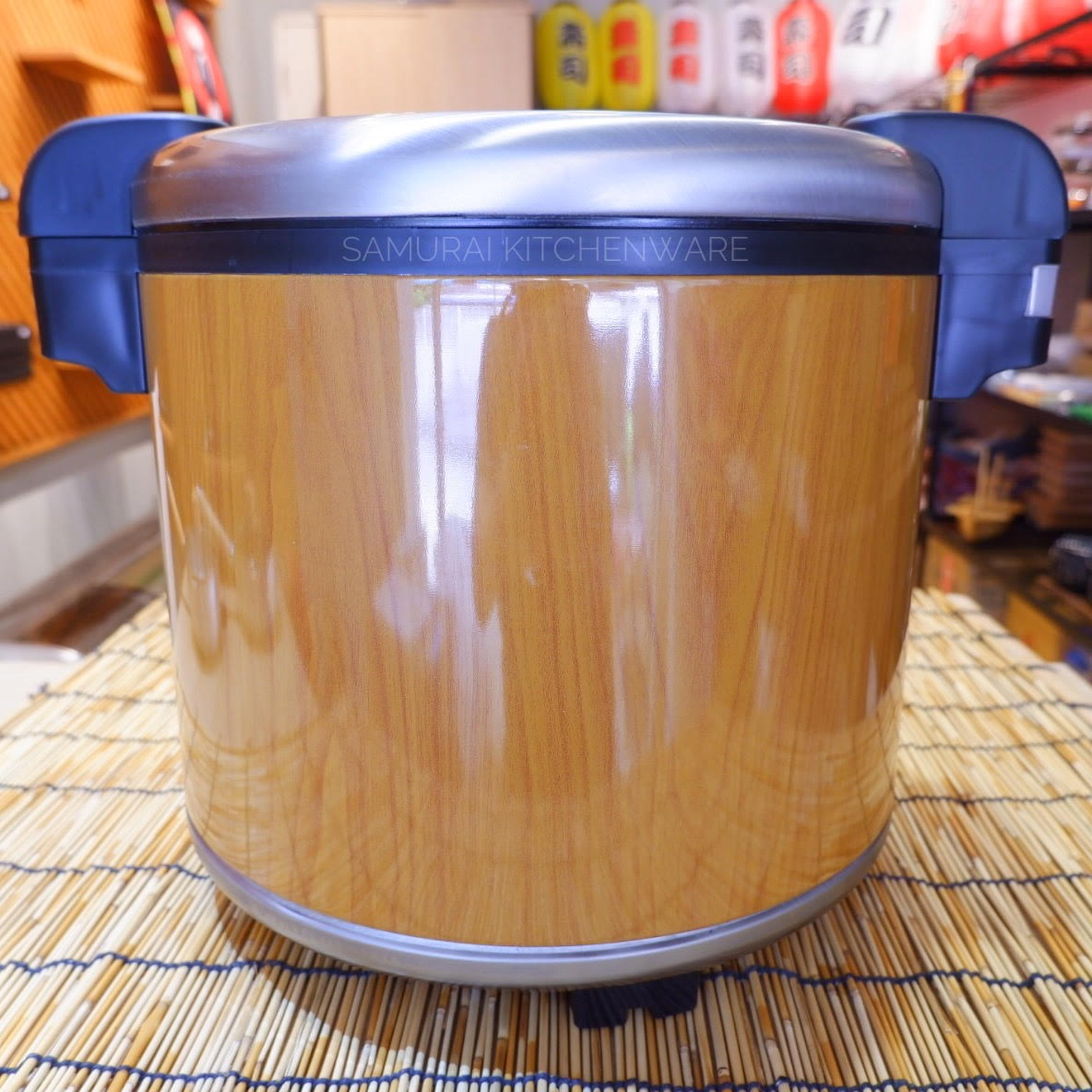 หม้ออุ่นข้าว สไตล์ญี่ปุ่น (23 ลิตร)