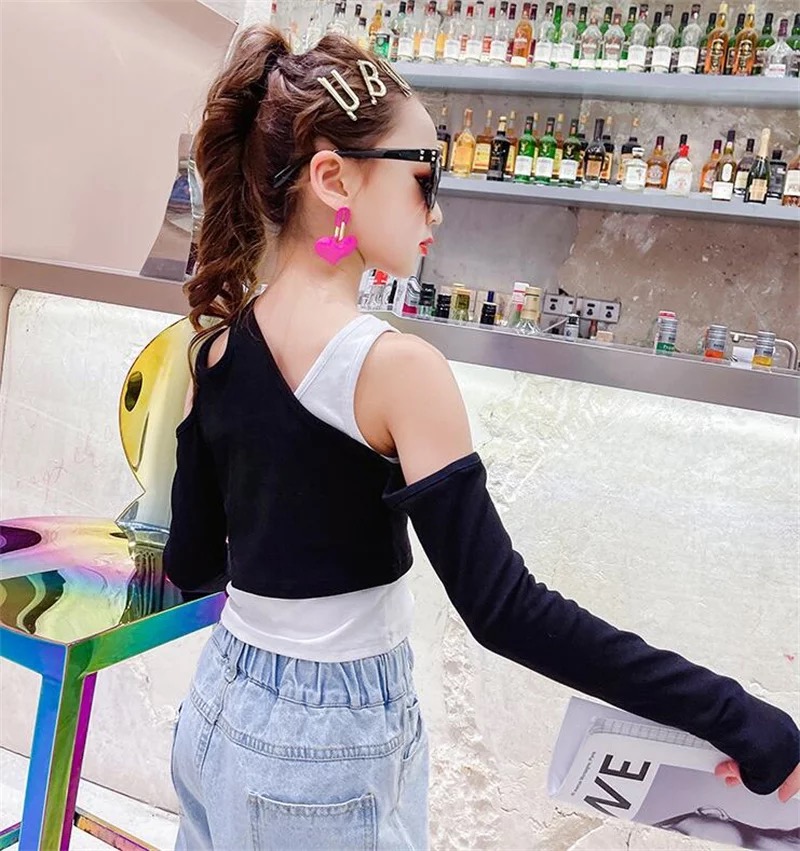 **เฉพาะเสื้อ**ชุดเต้น ฮิปฮอป เสื้อแขนยาว แขนคอไขว้ สีดำสลับดำ