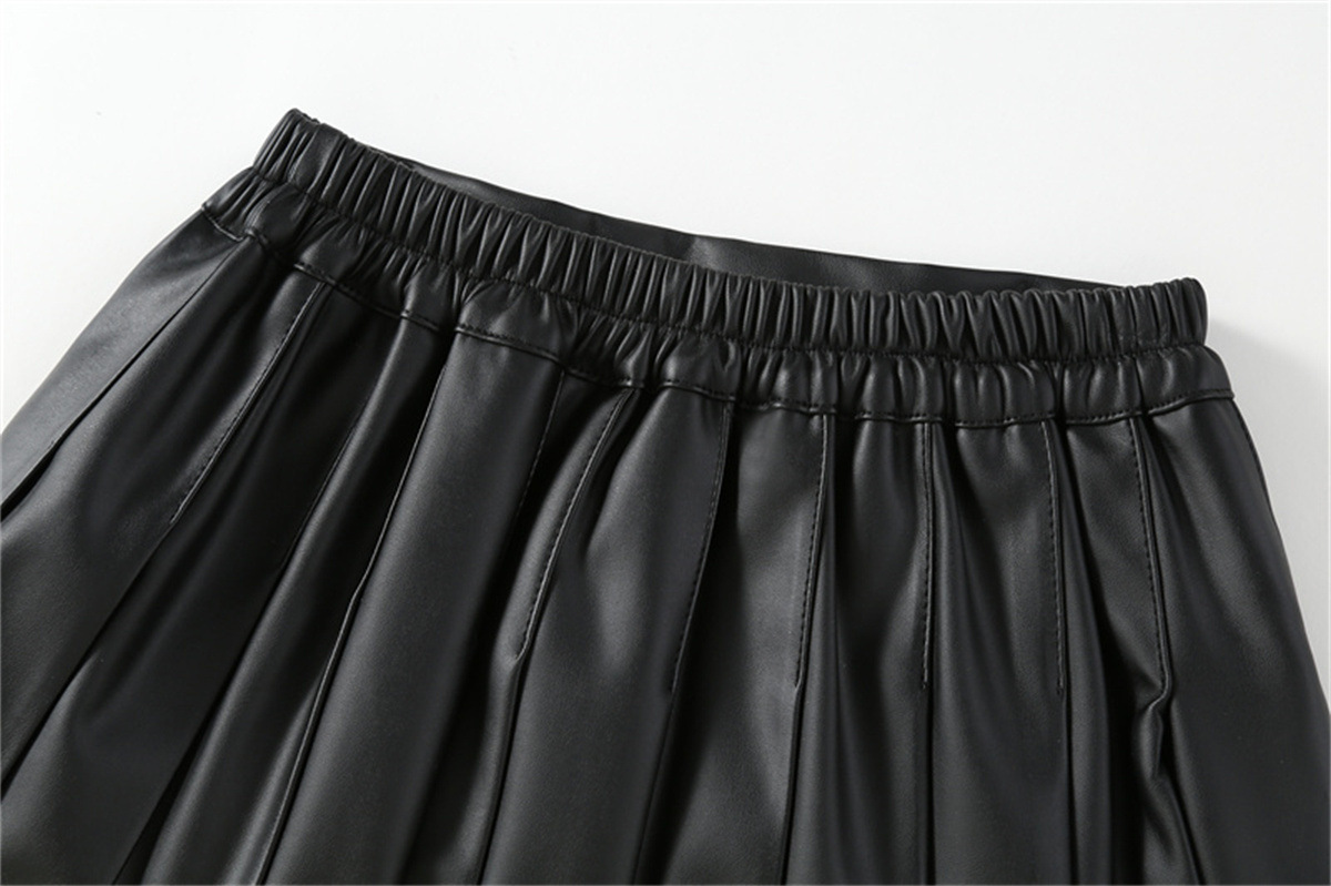 F กระโปรงเ ด็กอัดพลีท ทรงสั้น มีซับในกางเกง ลายพื้น เกรดคุณภาพ