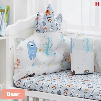 TP201133 ชุดเบาะกันกระแทกผ้าปูนอน Crown Princess Set