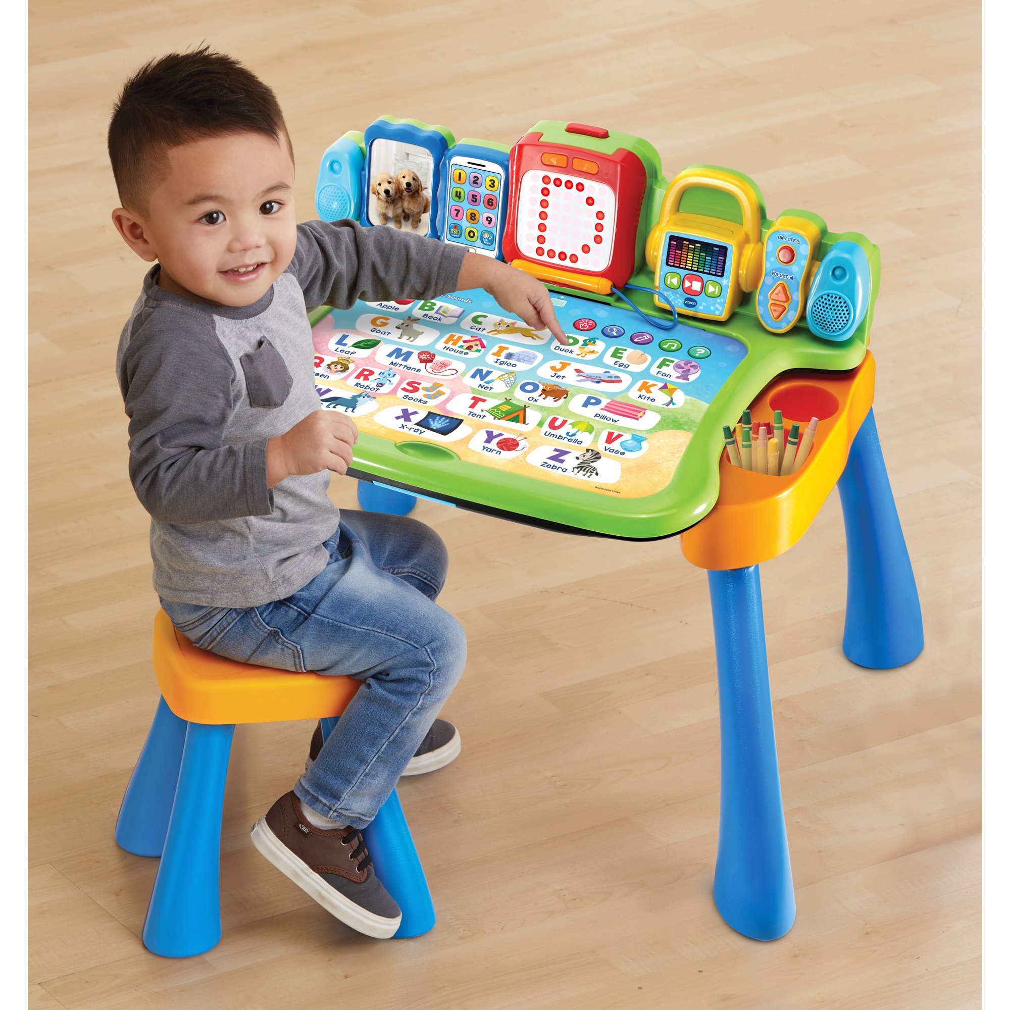 โต๊ะกิจกรรม VTech Explore and Write Activity Desk