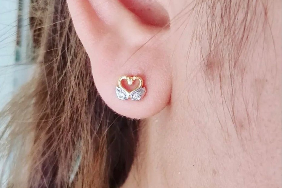 พร้อมส่งและสั่งผลิตต่างหูเพชรแท้หงส์คู่รูปหัวใจ แต่งงาน หมั้น ใส่เที่ยว ออกงาน ทองคำ 9K เพชรเกสรแท้ 0.04 กะรัต 4 เม็๋ด ราคาถูกมาก ส่งฟรี