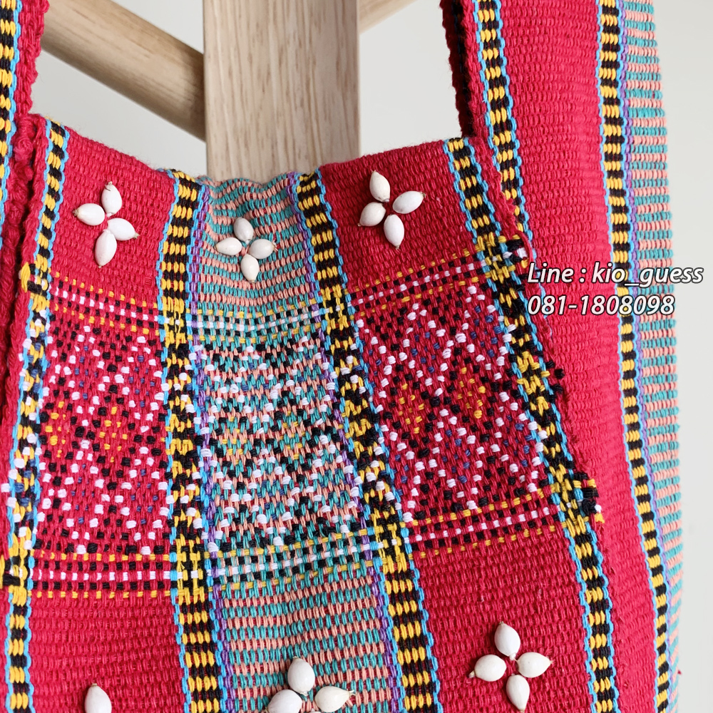 ย่าม S ย่ามชนเผ่า ย่ามปักมือ ย่ามผ้าฝ้าย งานเย็บมือ กระเป๋าย่าม ย่ามผ้าทอมือ กระเป๋าย่ามพื้นเมือง ของฝากภาคเหนือ ย่ามกะเหรี่ยง ราคาถูก ลดราคา กระเป๋าสะพายข้าง งานแฮนด์เมด กระเป๋าผ้าแนวๆ สะพายข้าง พาดไหล่ ของฝากญาติผู้ใหญ่ ของฝากชาวต่างชาติ ย่ามพระ