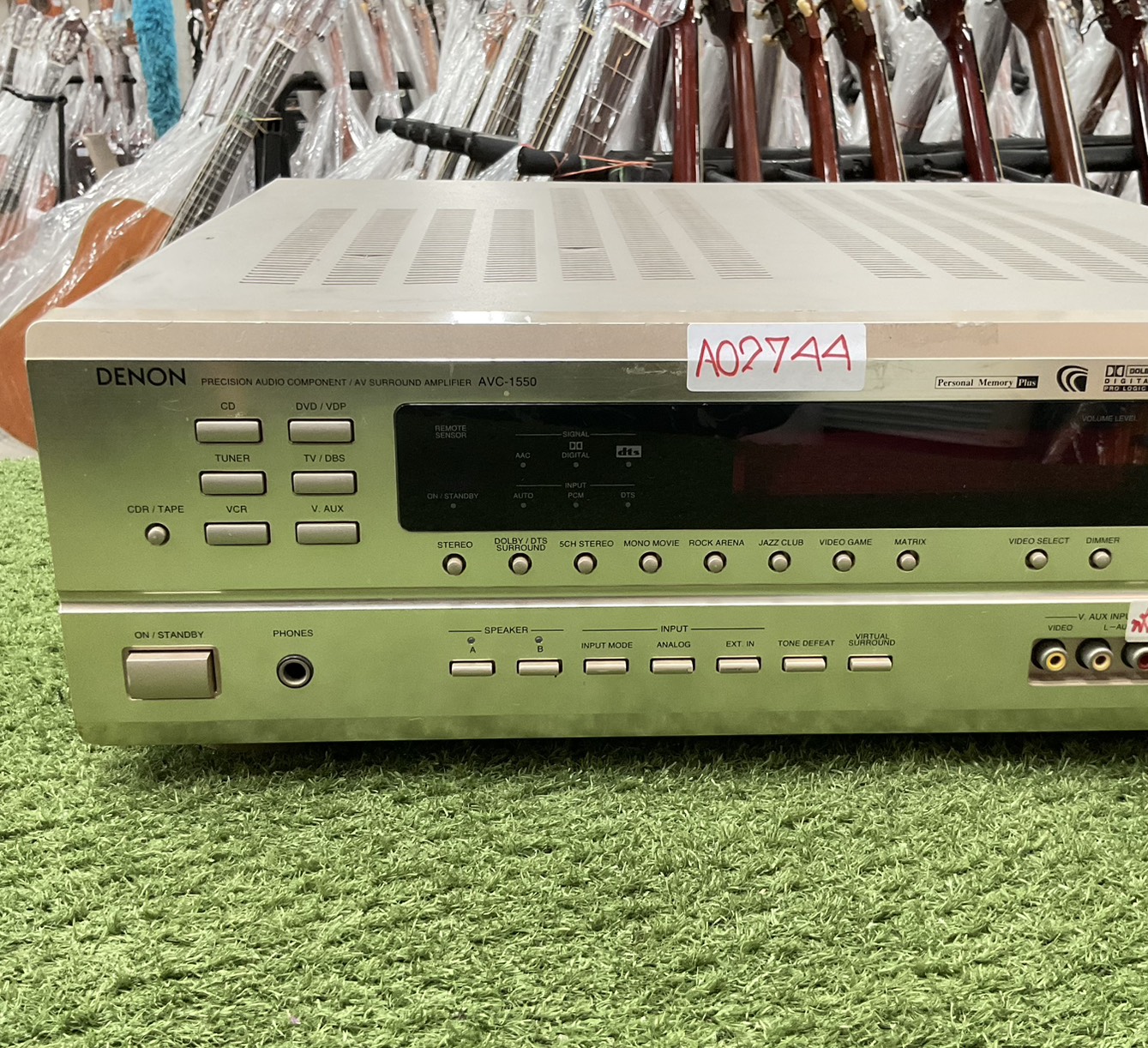 เครื่องขยายเสียง DENON : AVC-1550