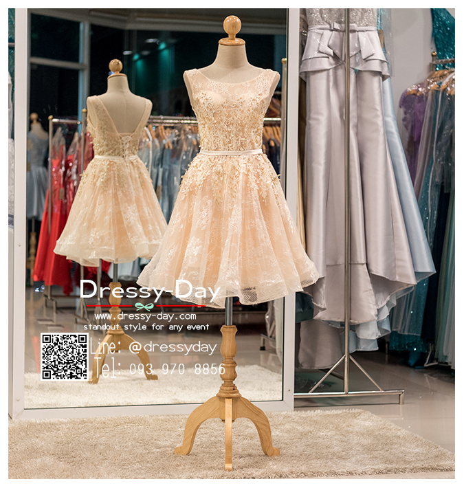 รหัส ชุดราตรีสั้น : PFS031 ชุดไปงานแต่งตกแต่งกริตเตอร์ ชุดราตรีสั้นตัดเย็บด้วยผ้าลูกไม้งานสวย สีครีม ช่วงบนซีทรู ใส่ไปงานหมั้นก็เริ่ด งานแต่งงาน งานเลี้ยง งานประกวด งานรับปริญญา สวยน่ารักสุดๆ