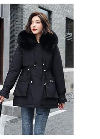 เสื้อคลุมกันหนาวไซส์ใหญ่ สำหรับอุณหภูมิ 10กว่าองศาถึงติดลบกันเลยนะคะ รอบอกหน้าผ้า 48 เหมาะสำหรับอก 40-46 รอบวงแขน 18 ตัวเสื้อยาว 29 นิ้ว ด้านในเสื้อบุขนหนานุ่มมากๆค่ะ ราคา 990 บาทค่ะ #ชุดว่ายน้ําคนอ้วนราคาถูก #ชุดว่ายน้ำพร้อมส่ง #ชุดว่ายน้ำคนอ้วน #swimfor