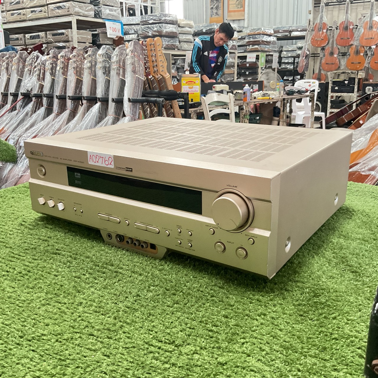 เครื่องขยายเสียง YAMAHA : DSP-AX520