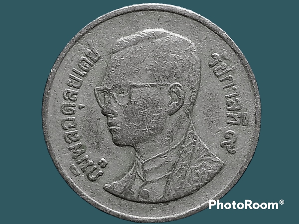 เหรียญเงิน หมุนเวียน รัชกาลที่ 9 1 Baht RAMA 9 1999 อันดับ 4