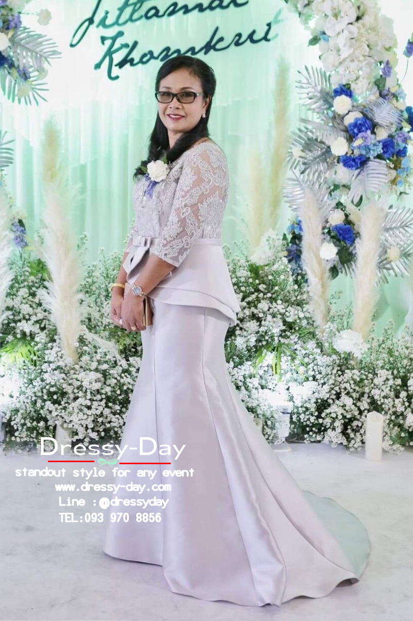 ชุดแม่เจ้าสาวไม่แก่