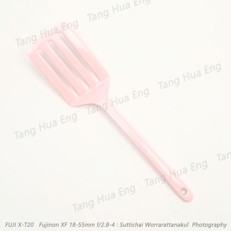 ตะหลิวมีร่อง เมลามิน 12 นิ้ว # 5211 ตราซุปเปอร์แวร์/สีฟ้า/สีครีมขาว/สีชมพู