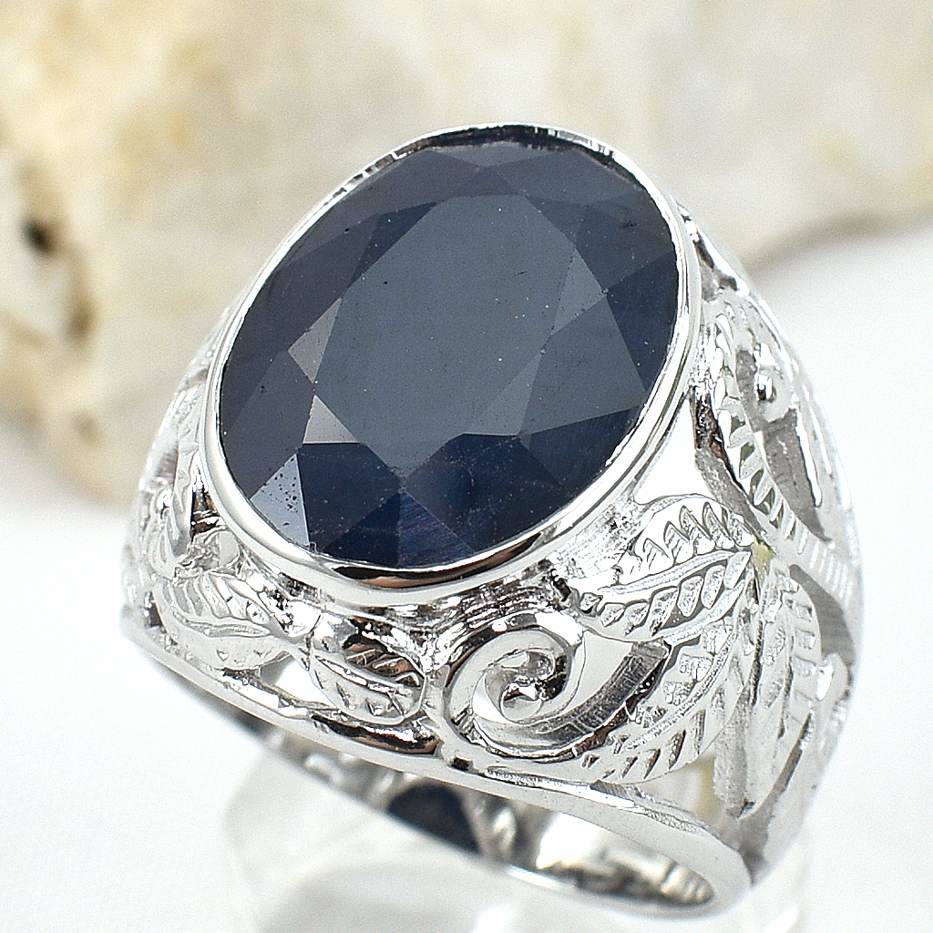 แหวนเงินแท้ราคาถูกชุบทองคำขาว ไพลินแท้ 16.50 กะรัต งานประณีตสวยงาม สั่งผลิตค่ะ