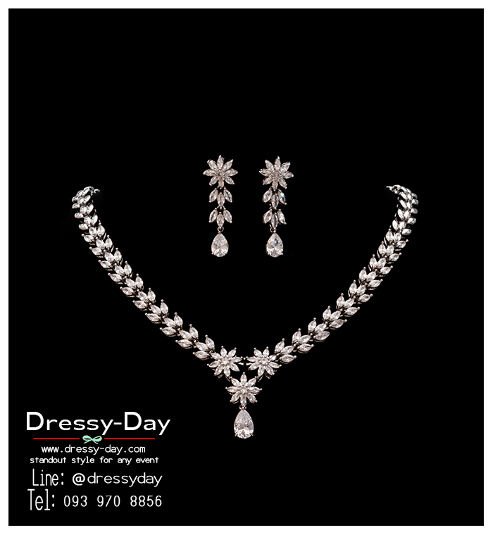 รหัส ND139 : เครื่องประดับออกงาน ใส่กับชุดราตรียาว ชุดสร้อยคอต่างหูเข้าชุด สวย หรูออร่าจับ