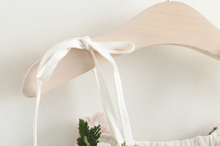 ชุดเสื้อสีขาว+กางเกงยีนส์ขาสั้น