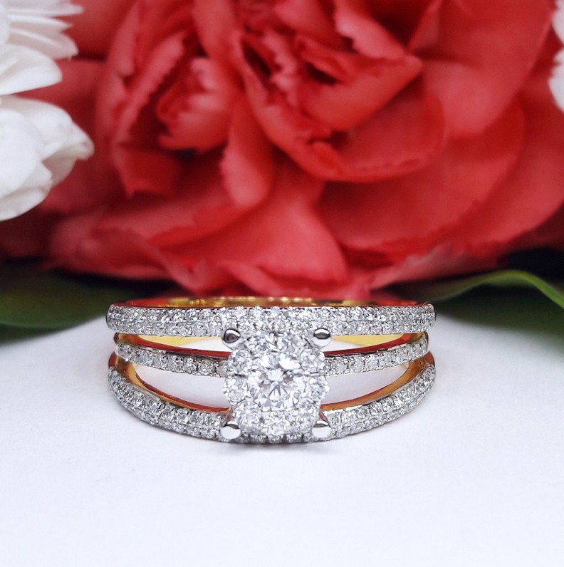 สั่งผลิตเพชรเบลเยี่ยมคัท แหวนแต่งงาน แหวนหมั้น ใส่เที่ยว ออกงาน แหวนทองคำ 18K เพชรแท้ 0.59 กะรัต 5.77 กรัม น้ำ 99 ราคาถูกมาก มีใบรับประกันค่ะ