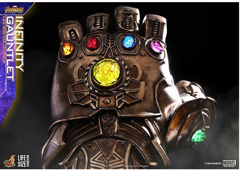 HOTTOYS - Avengers Infinity War - Infinity Gauntlet (Life Size)
