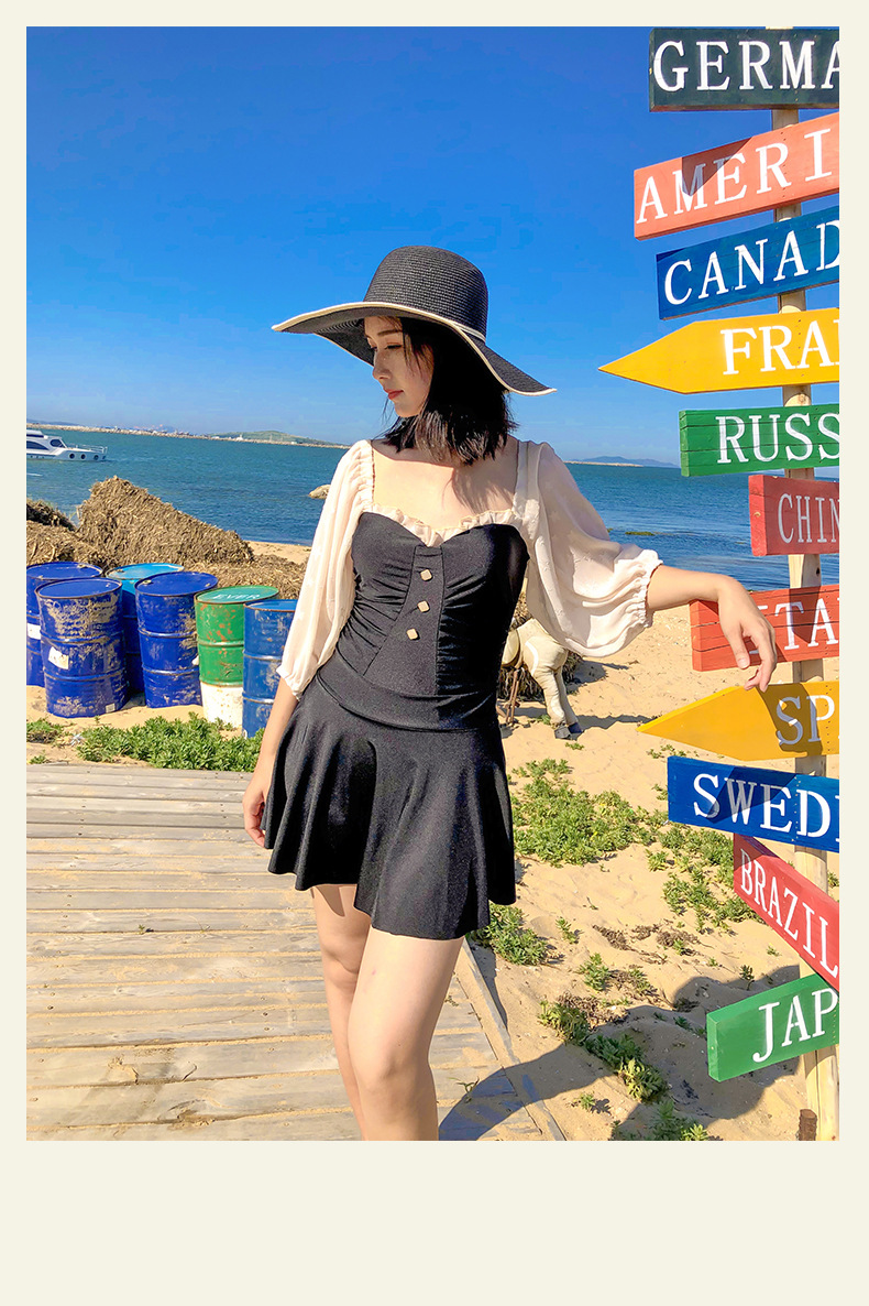ชุดว่ายน้ำคนอ้วนเซต 2 ชิ้น 4xl รอบอก36-40ค่ัพ B รอบเอว32-38สะโพก 38-44นิ้ว กระโปรงยาว 13 นิ้วค่ะงานสวย แบบดี ผ้าดีมากๆค่ะ