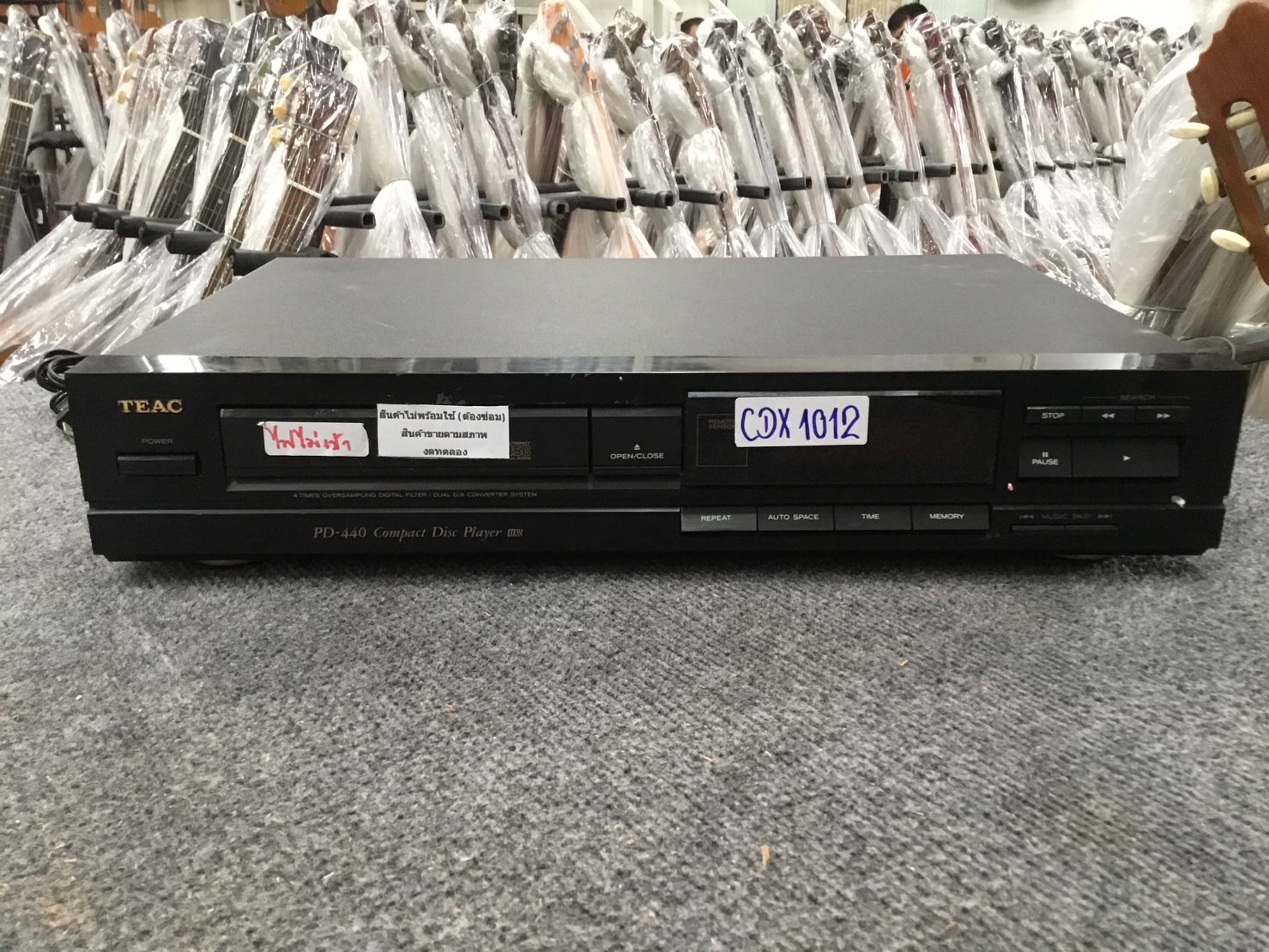 เครื่องเล่น CD TEAC PD-440 สินค้าไม่พร้อมใช้(ต้องซ่อม)