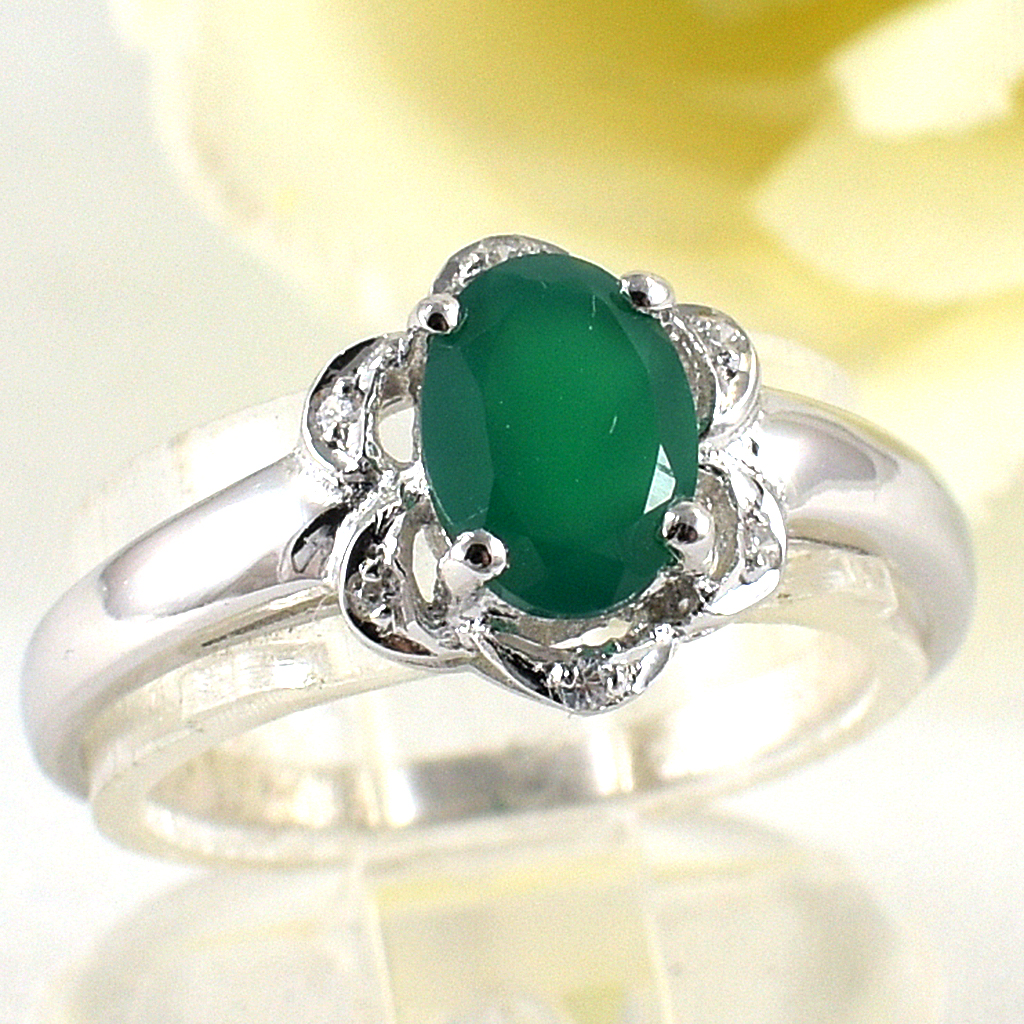 แหวนเงินแท้ราคาถูกชุบทองคำขาว พลอยแท้กรีนอะเกท 0.65 กะรัต เพชรCZ 0.0042 กะรัต งานประณีตสวยงาม สั่งผลิตค่ะ