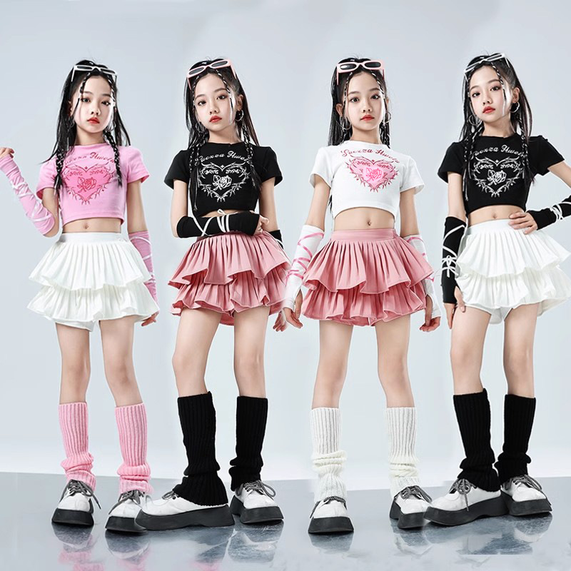 พร้อมส่ง ชุดเต้น เสื้อครอป แขนสั้น สกรีนลายหัวใจ+ถุงมือถักริบบิ้น