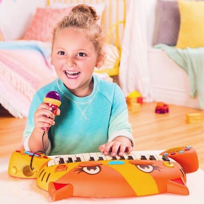 B. Toys Interactive Cat Piano - Meowsic
