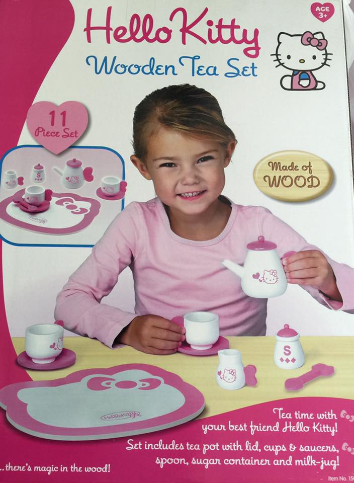 ชุดชา Hello Kitty natural Wood hand finishing High Quality Tea Set