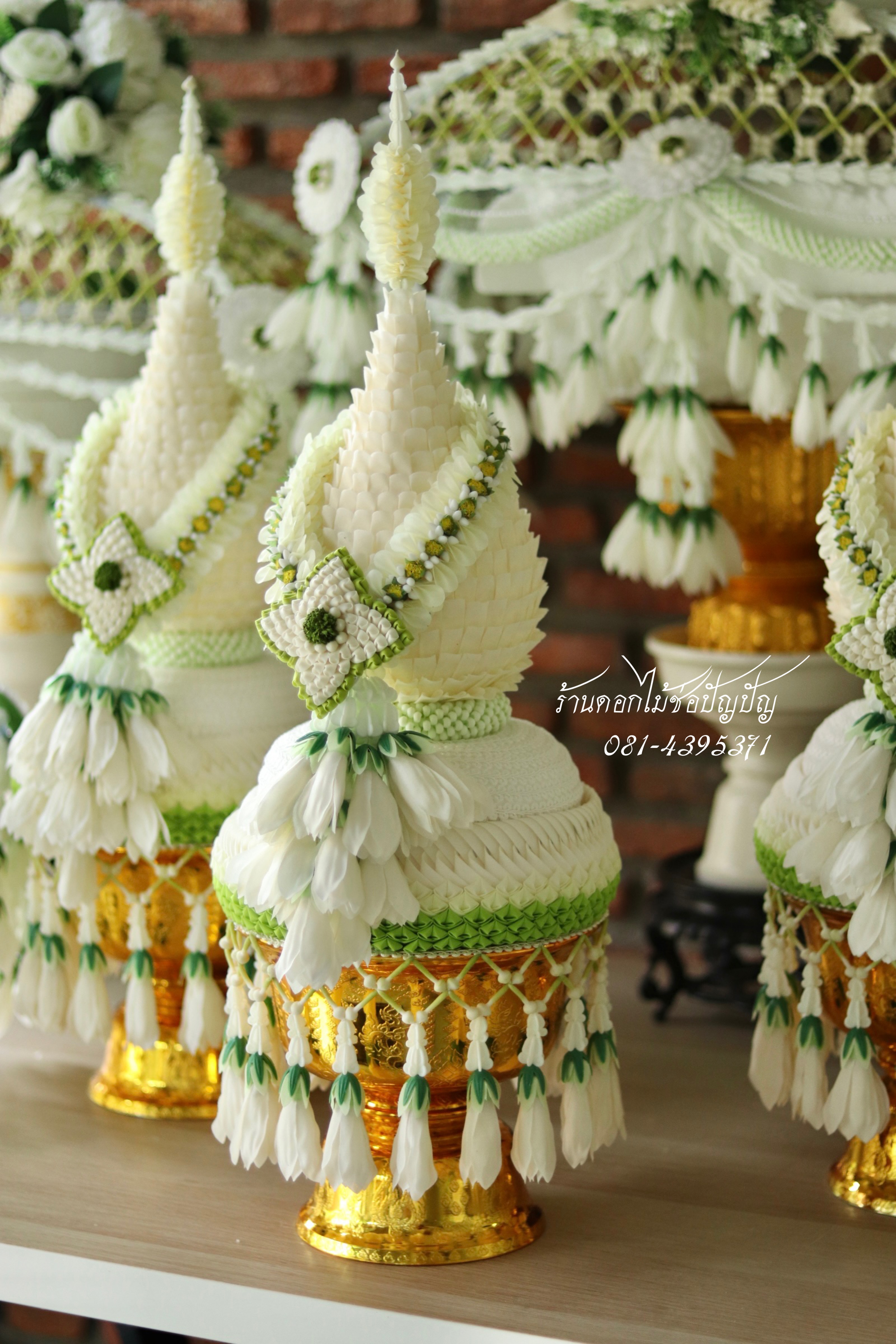 เครื่องบวชดอกไม้ประดิษฐ์