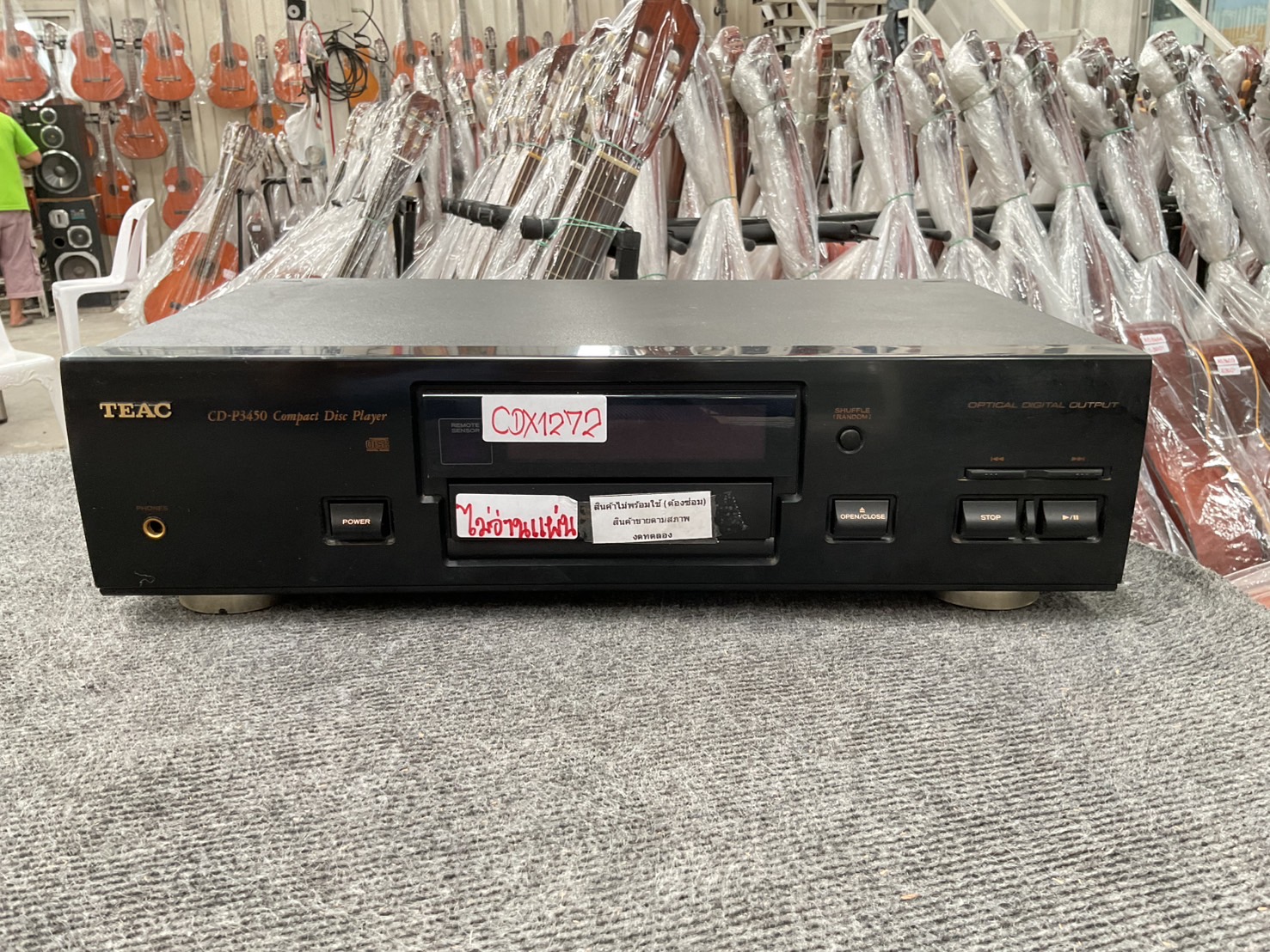 เครื่องเล่น CD - TEAC : CD-P3450 สินค้าไม่พร้อมใช้(ต้องซ่อม)