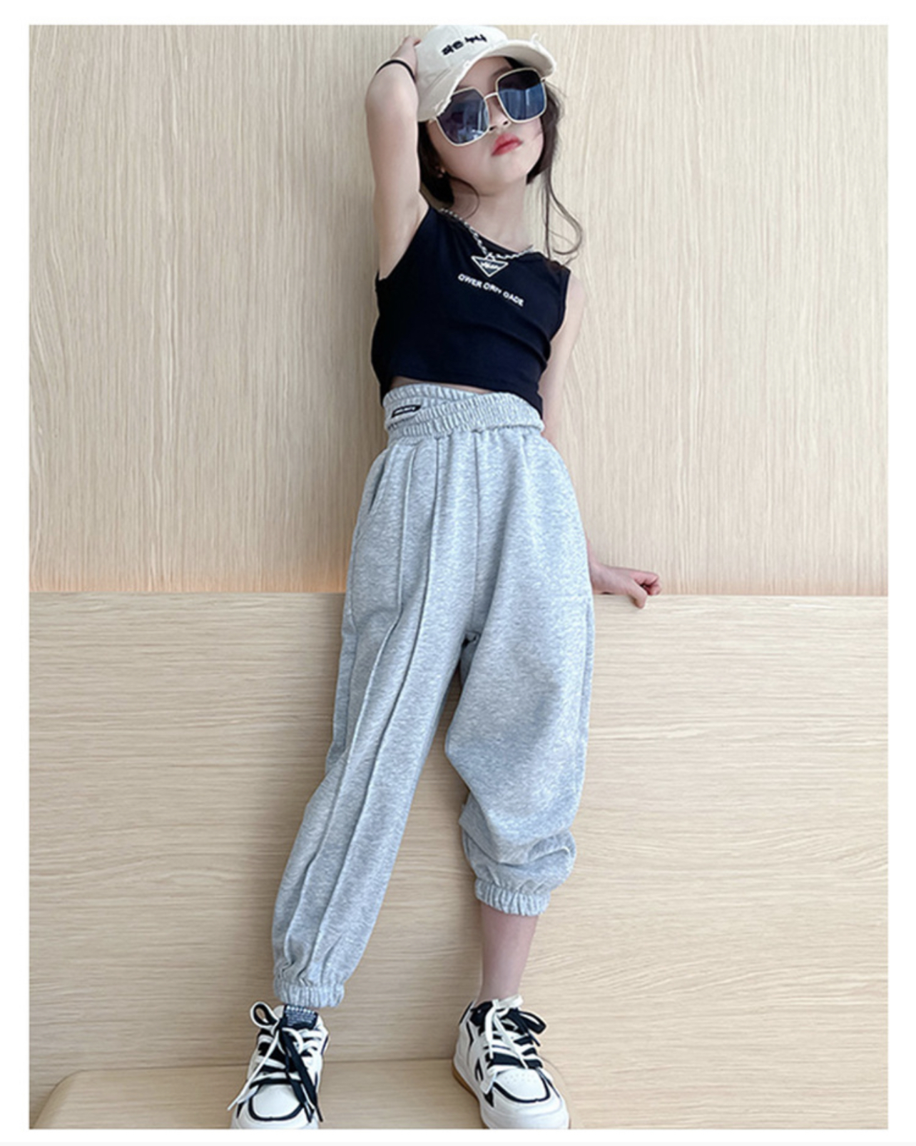 ชุดเต้น ชุด cover dance เสื้อคอวี+กางเกงขายาว