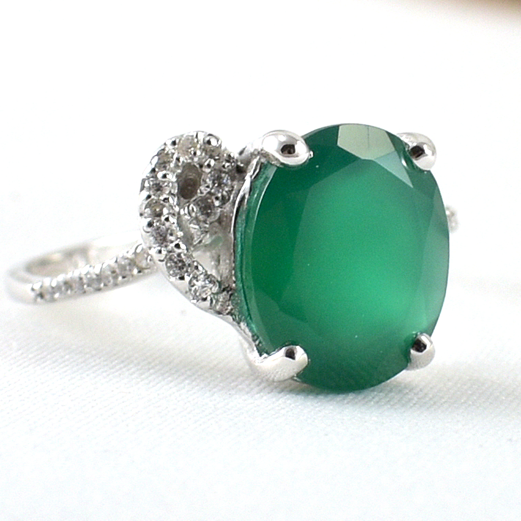 แหวนเงินแท้ราคาถูกชุบทองคำขาว พลอยแท้กรีนอะเกท 3.55 กะรัต เพชรCZ 0.182 กะรัต งานประณีตสวยงาม สั่งผลิตค่ะ