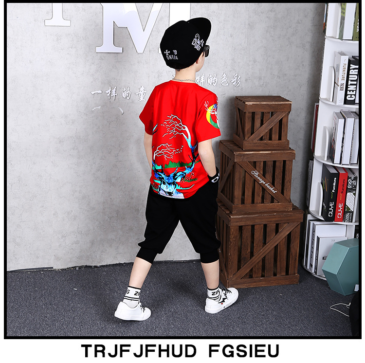 ชุดเต้น Street dance เสื้อแขนสั้นสีแดง+กางเกงดำ