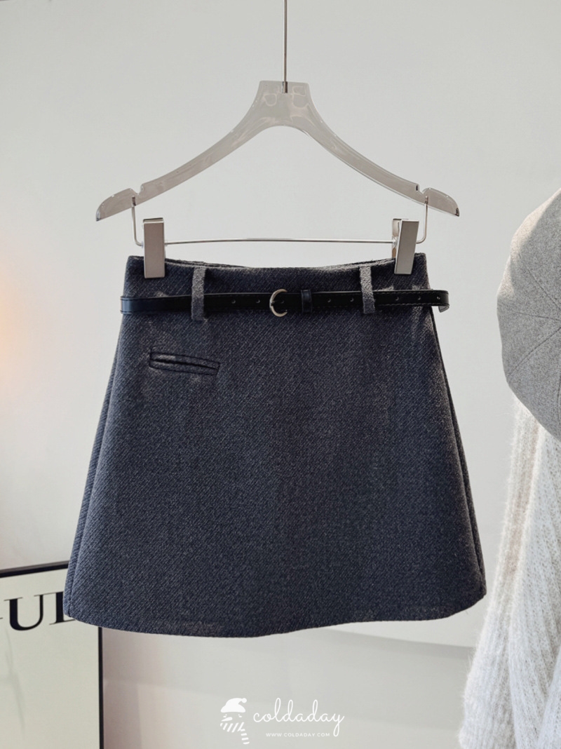 กระโปรงผ้าวูลทรงเอ Belt A-Line Skirt มี 3 สี S-XL