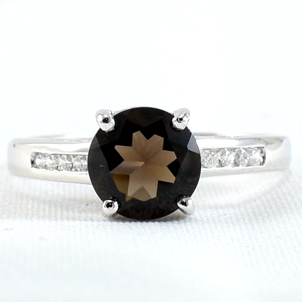 แหวนเงินแท้ราคาถูกชุบทองคำขาว พลอยแท้สโมกกี้ควอทซ์ 1.55 กะรัต งานประณีตสวยงาม สั่งผลิตค่ะ