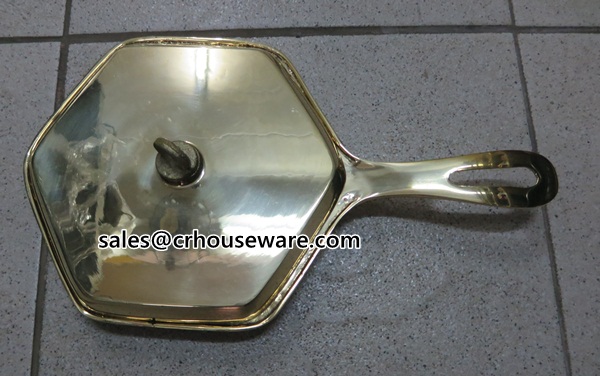 กระทะขนมครกทองเหลือง 7 เต้า 016-KM-B7 Khanom Krok Pan brass There are 7 holes. 016-KM-B7 อุปกรณ์ทำขนม