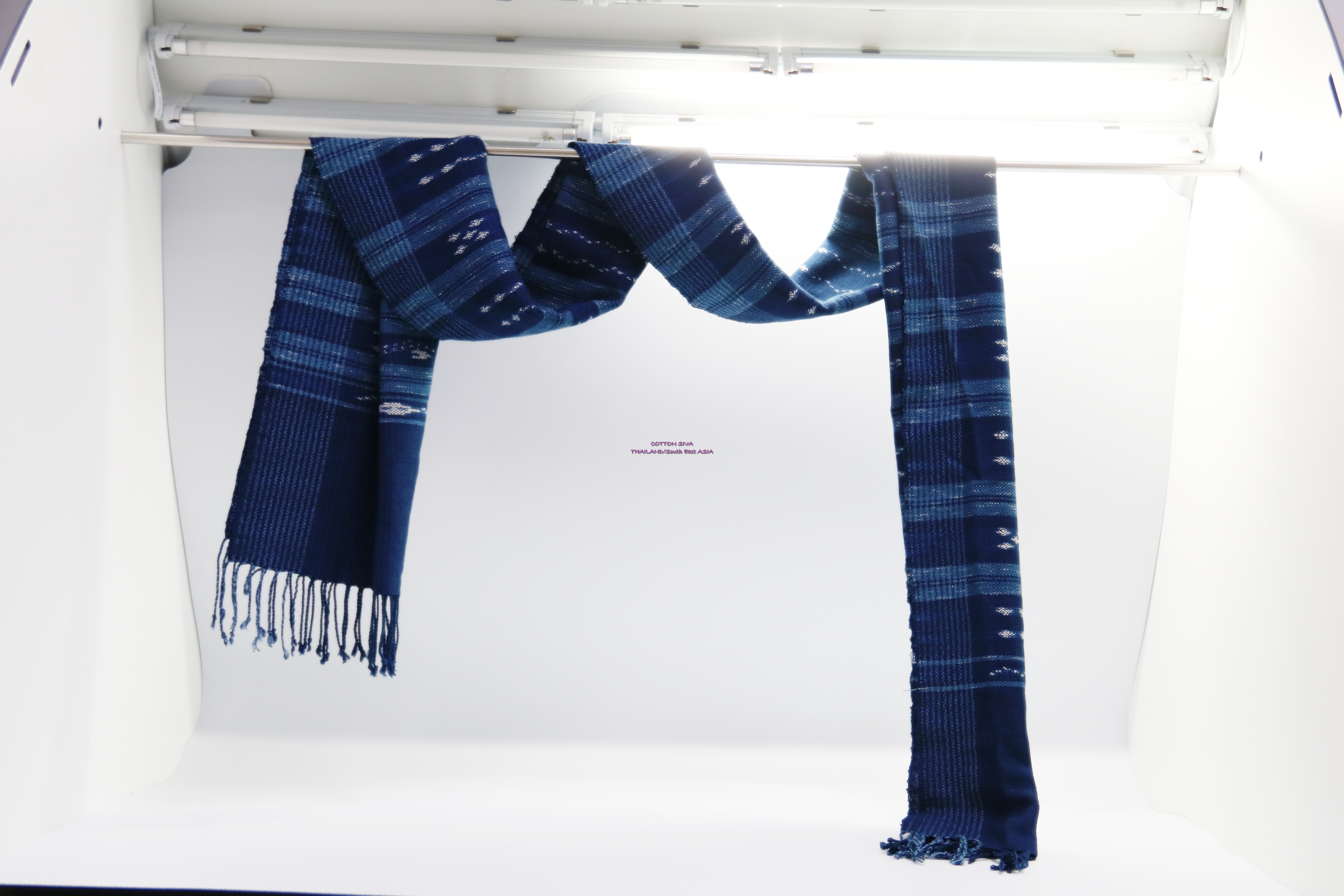 ผ้าพันคอผ้าฝ้ายย้อมคราม(Scarf - cotton dyeindigo