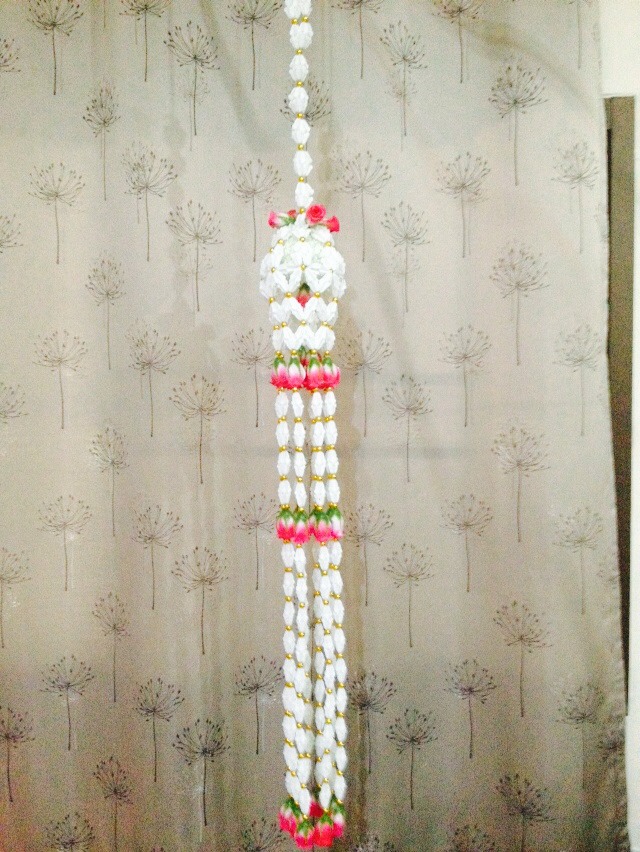 โคมแขวนดอกรัก แบบยาว