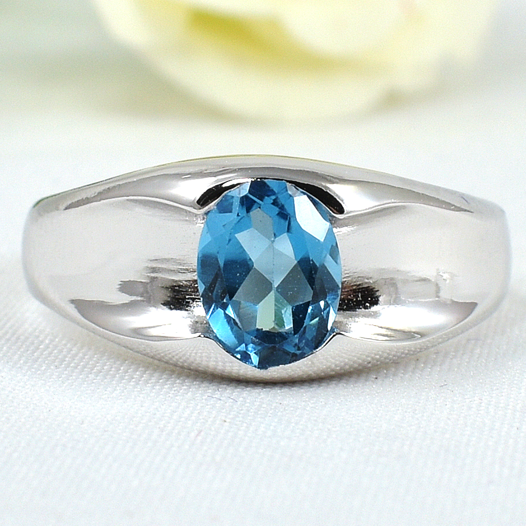 แหวนเงินแท้ราคาถูกชุบทองคำขาว สวิสบลูโทปาซแท้ 1.85 กะรัต งานประณีตสวยงาม สั่งผลิตค่ะ