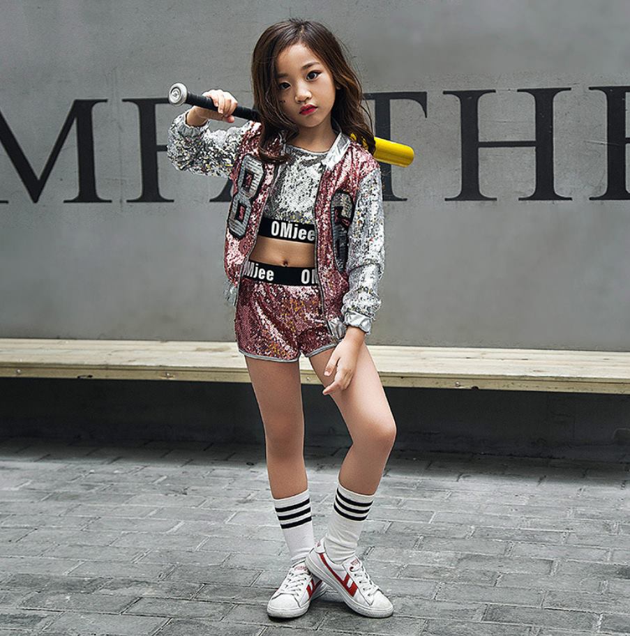 พร้อมส่ง ชุดเซ็ต ชุดแดนซ์เซอร์ สีเงิน-ชมพู เซ็ต 3 ชิ้น