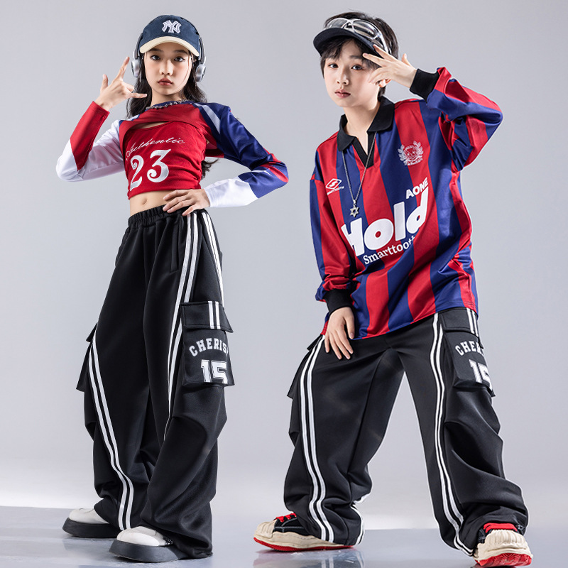 พร้อมส่ง ชุดเต้น สีแดง เลือดหมู เสื้อแขนยาวแต่งหน้าอก+กางเกงขายาวดำ