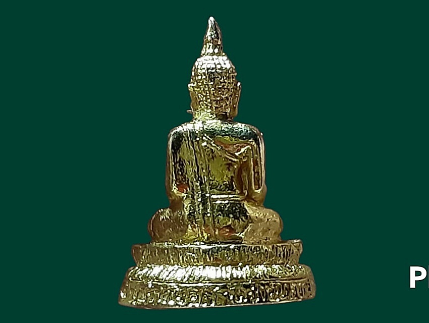 รูปเหมือนหล่อ หลวงพ่อใหย่ วัดป่าพันลำ จ.บึงกาฬ