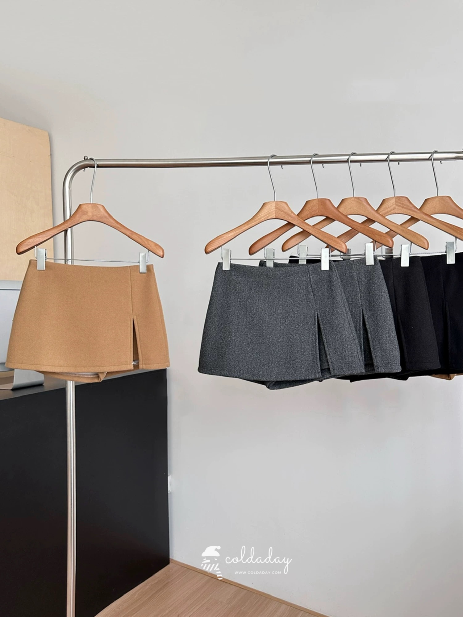 กระโปรงกางเกง Glam Mini Skort มี 3 สี S-XL