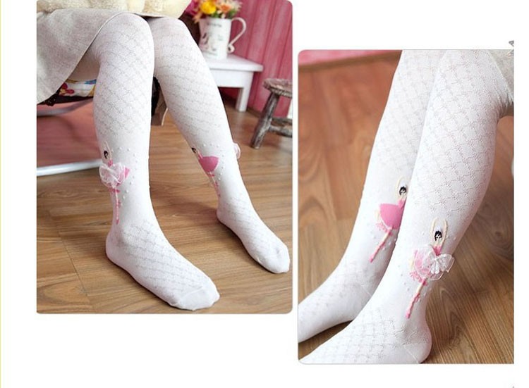 F - ถุงน่องเด็ก สีขาว ปักลายการตูน