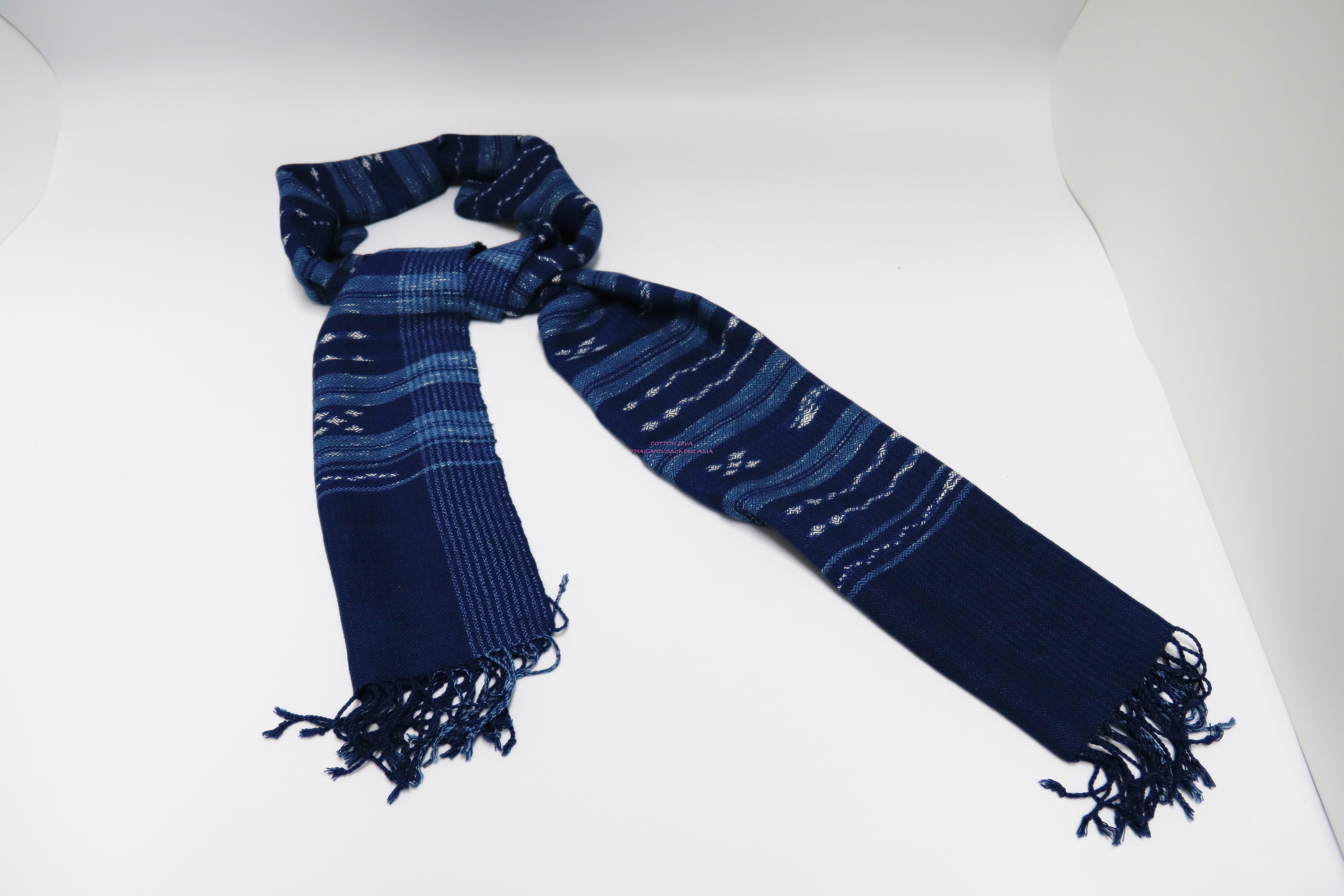 ผ้าพันคอผ้าฝ้ายย้อมคราม(Scarf - cotton dyeindigo