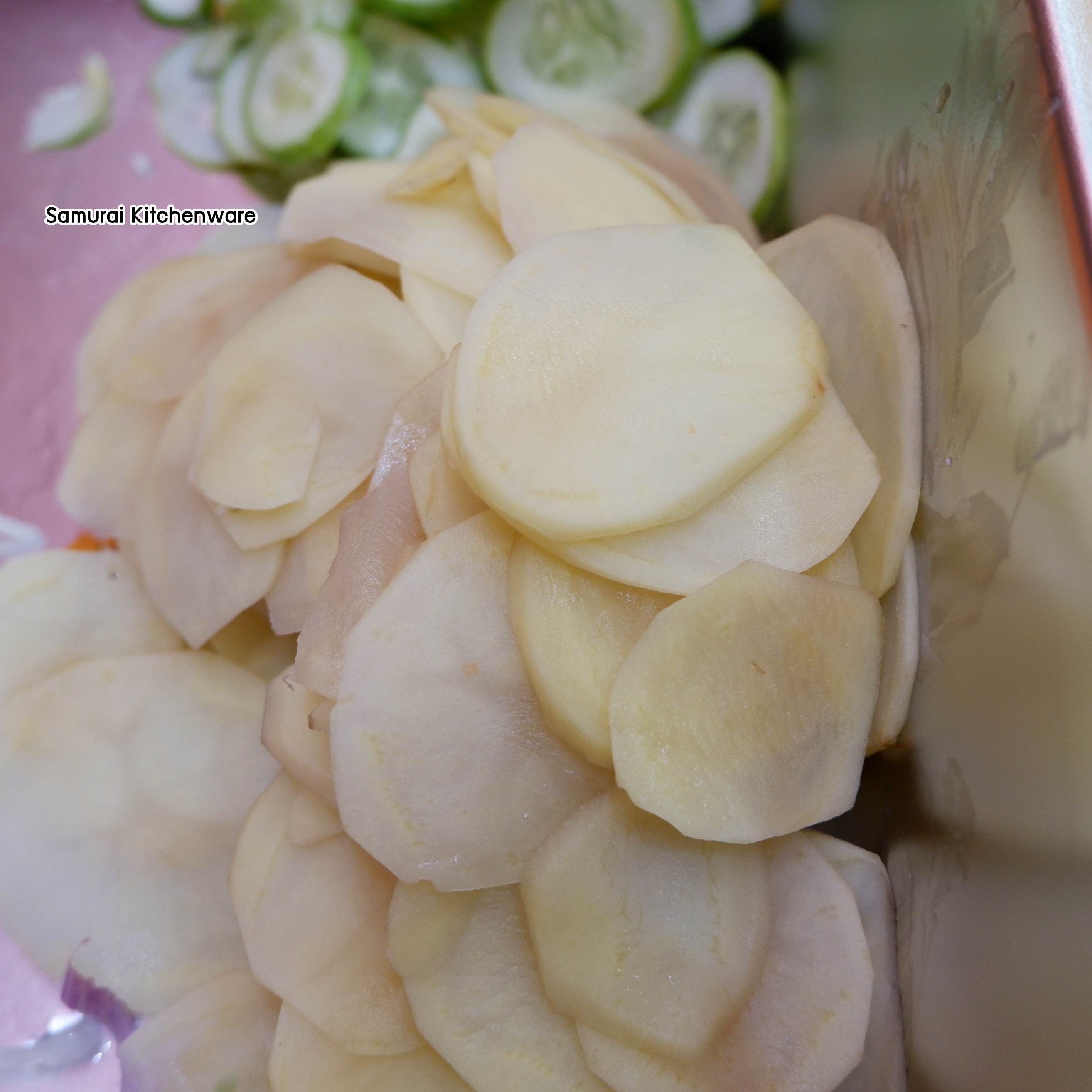 เครื่องหั่นผัก รุ่น VM-102