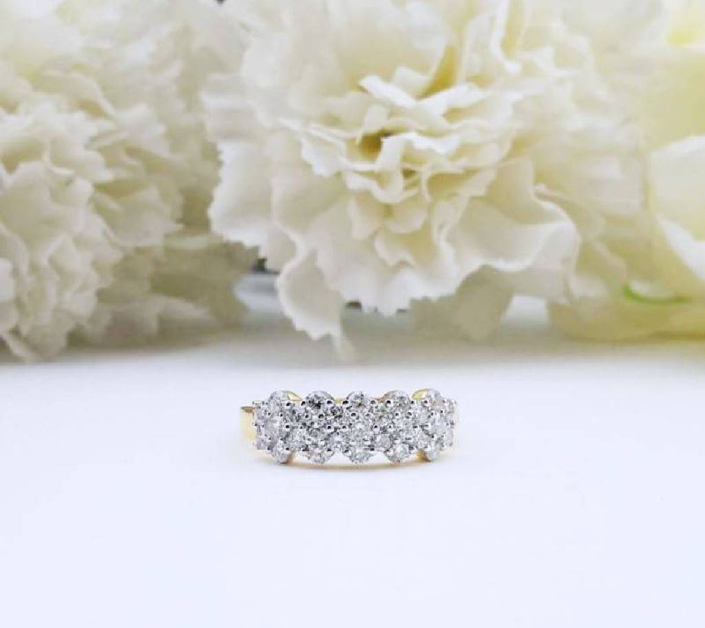 สั่งผลิตเพชรเบลเยี่ยมคัท แหวนแต่งงาน แหวนหมั้น ใส่เที่ยว ออกงาน แหวนทองคำ 18K เพชรแท้ 1.04 กะรัต 3.87 กรัม น้ำ 99 ราคาถูกมาก มีใบรับประกันค่ะ