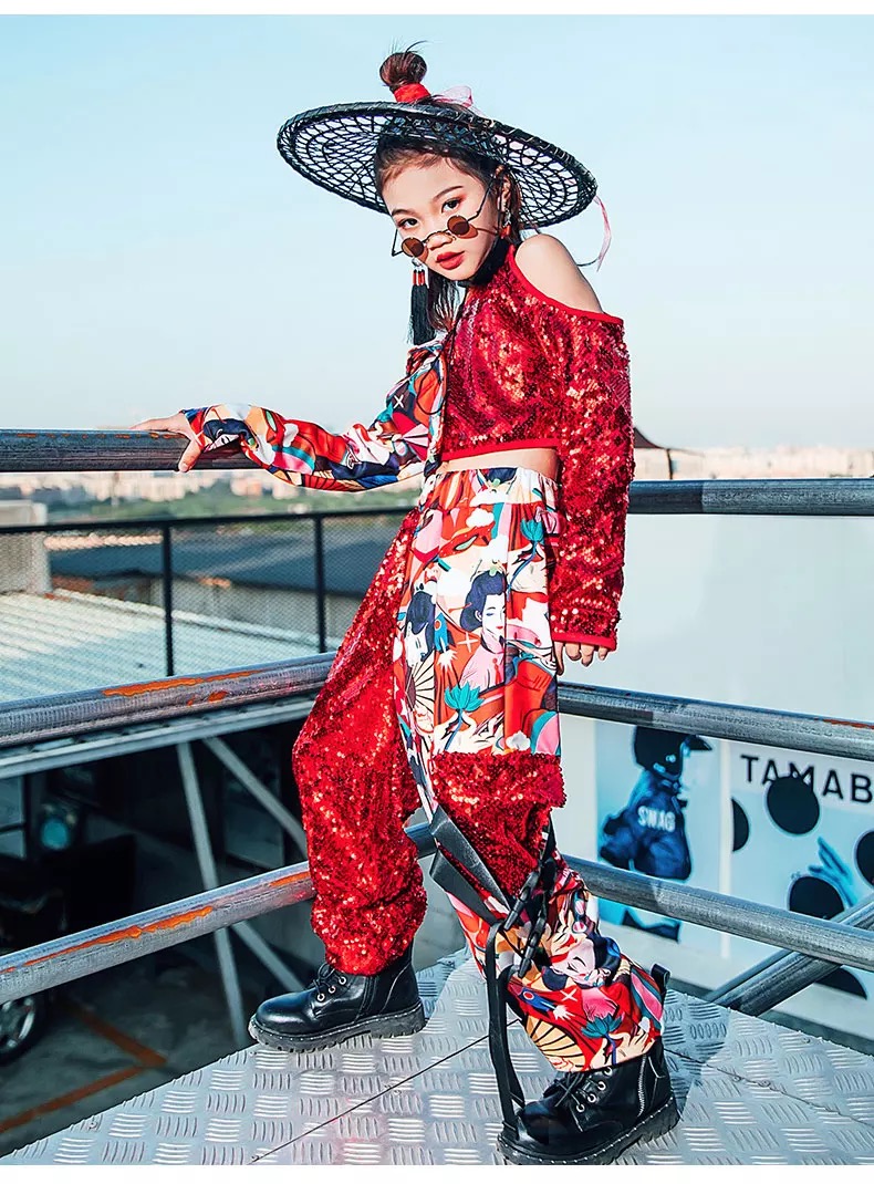 **พร้อมส่ง**ชุดเต้น ชุดฮิปฮอป เสื้อแขนยาว ปักเลื่อม พร้อมกางเกงขาขายาว