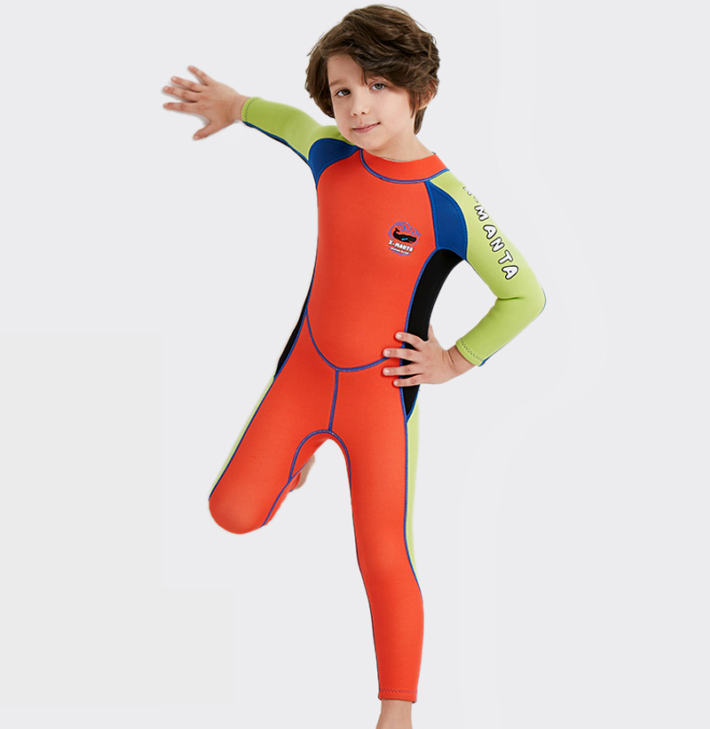 พร้อมส่ง ชุดดำน้ำ ชุดว่ายน้ำเด็กชาย เก็บอุณหภูมิ แขนยาว