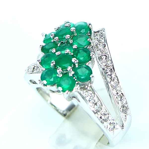 แหวนเงินแท้ราคาถูกชุบทองคำขาว พลอยแท้กรีนอะเกท 1.95 กะรัต เพชรCZ 0.45 กะรัต งานประณีตสวยงาม สั่งผลิตค่ะ